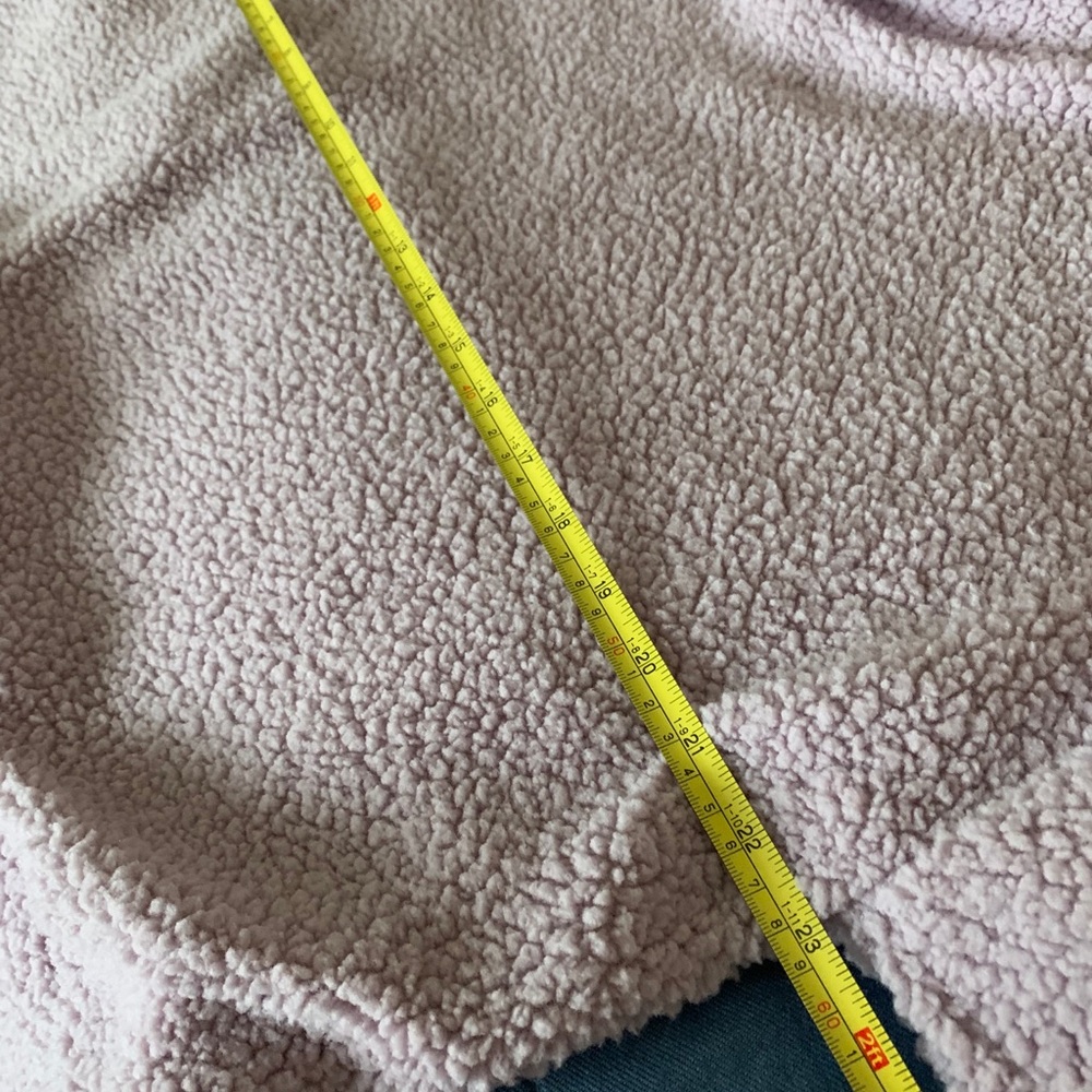 Donate Gap Sherpa Sweater - Picture 11 of 12